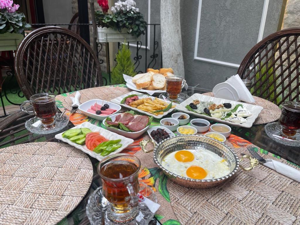 Es Moda Istanbul Bagian luar foto
